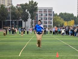 0比2失利后续！伊万去留确定，又传一坏消息，演员潘粤明怒喷国足