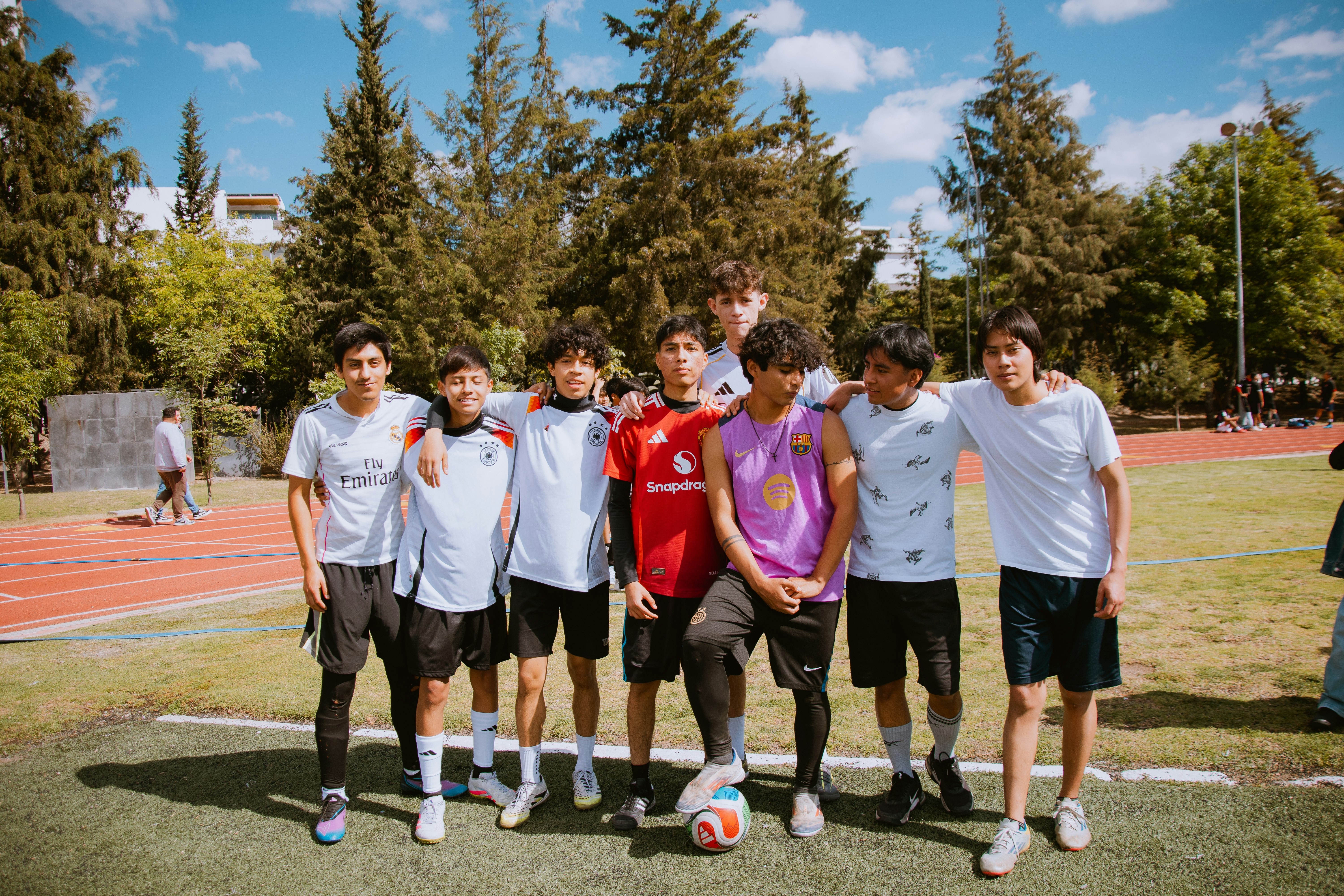 湖人曾放弃他，如今他成为三分球王，佩林卡懊悔不已