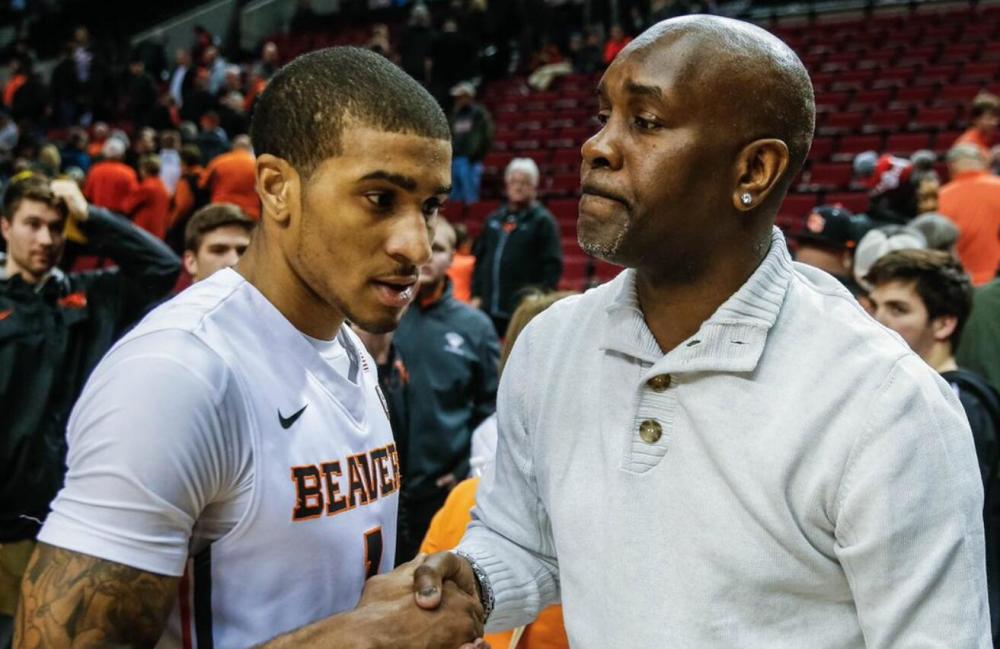 不仅符合S 不仅符合S