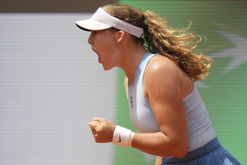 他在比赛中 他在比赛中