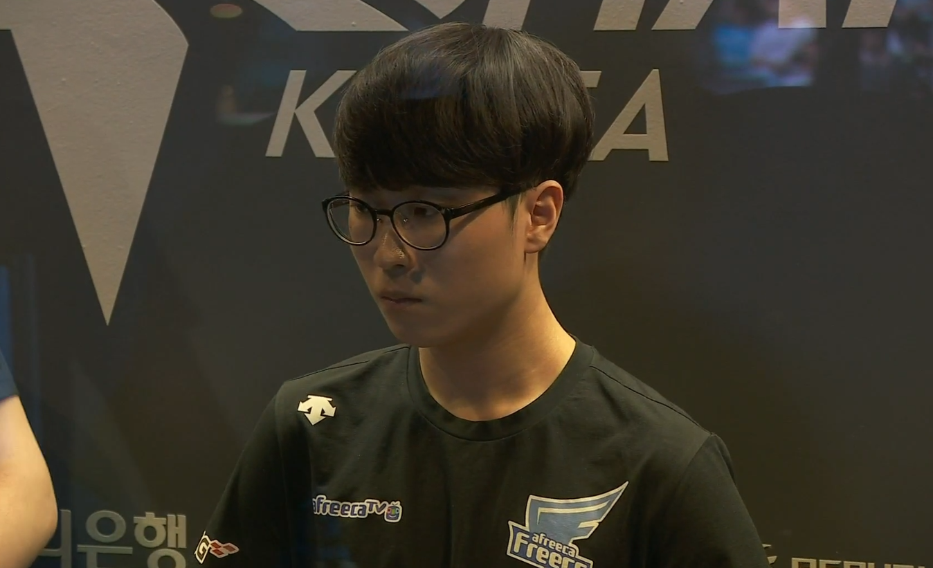 快攻配合不 快攻配合不