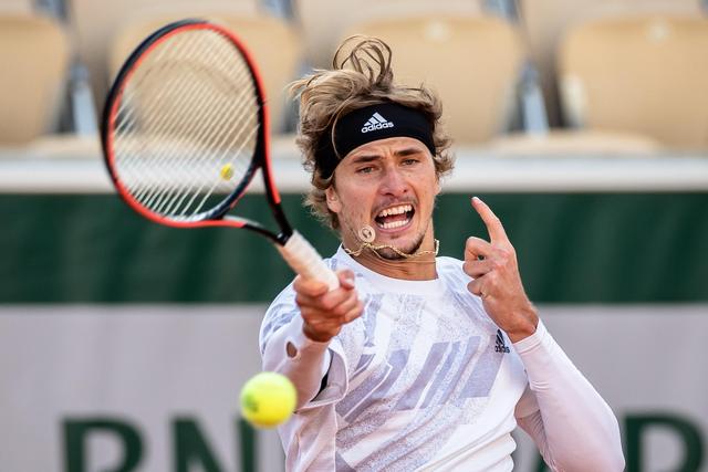 根据意大利 根据意大利